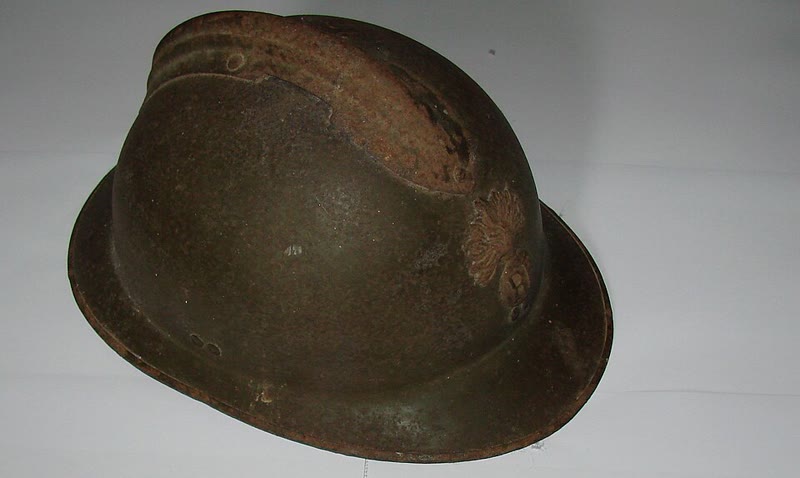 Casque Adrian modèle 1926